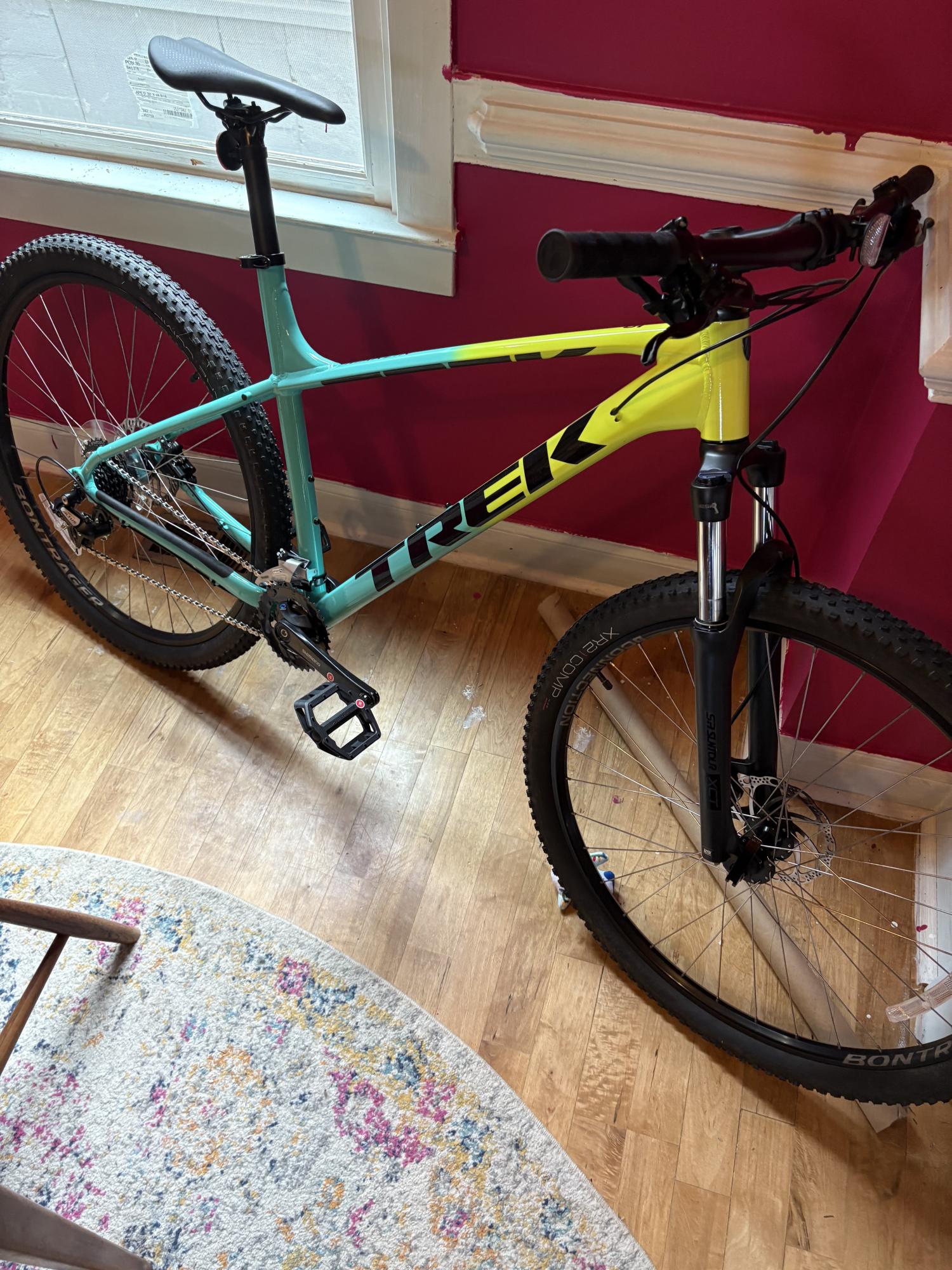 2024 Trek Marlin 5 gen 2 Teal and Yellow or Gold