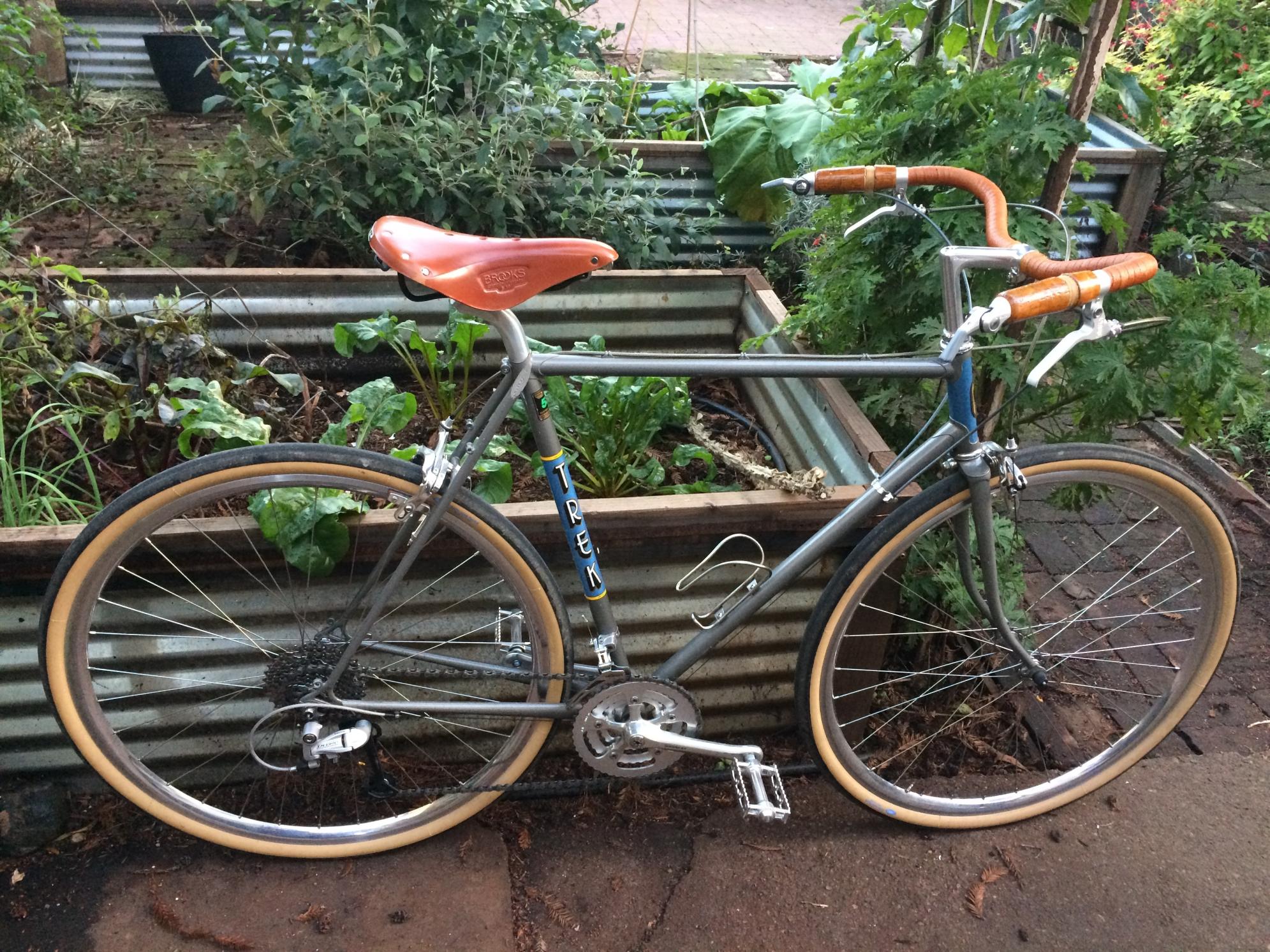 1983 Trek Touring Silver or Gray