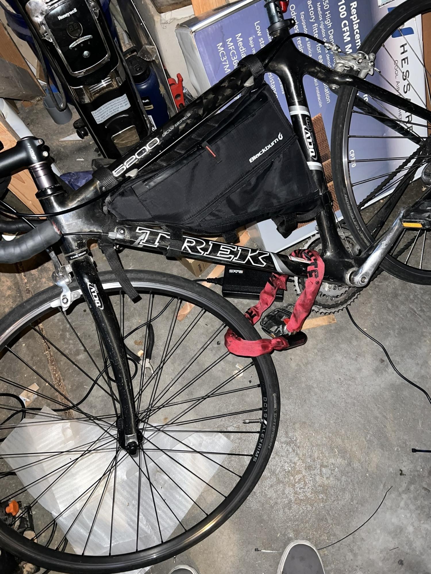 2001 Trek 5200 Black