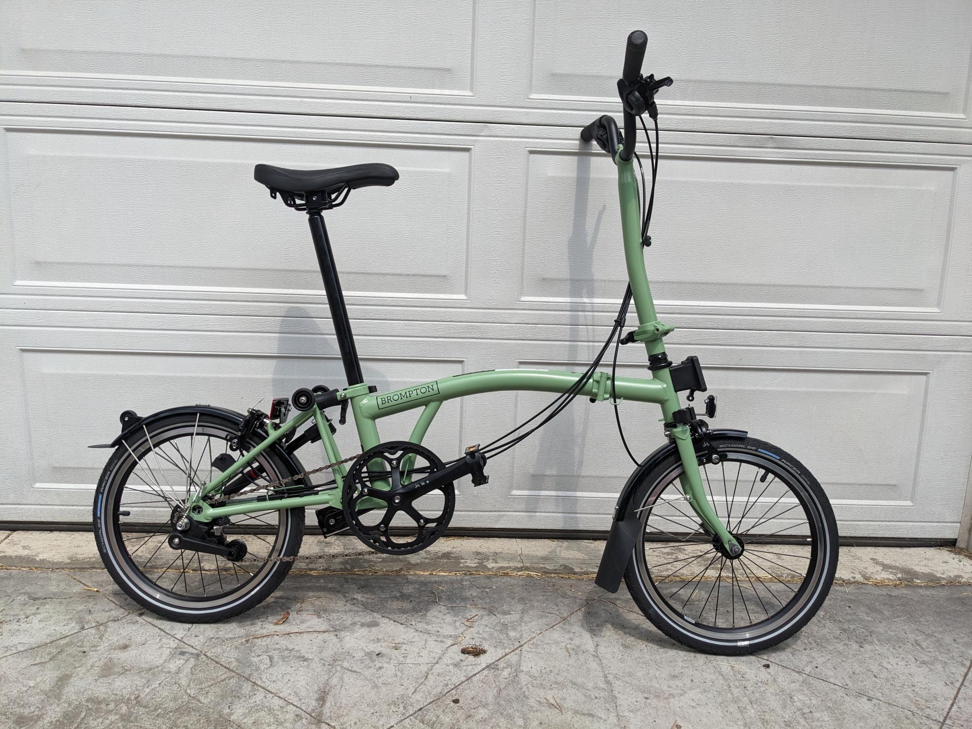2023 Brompton Bicycle C-line Green