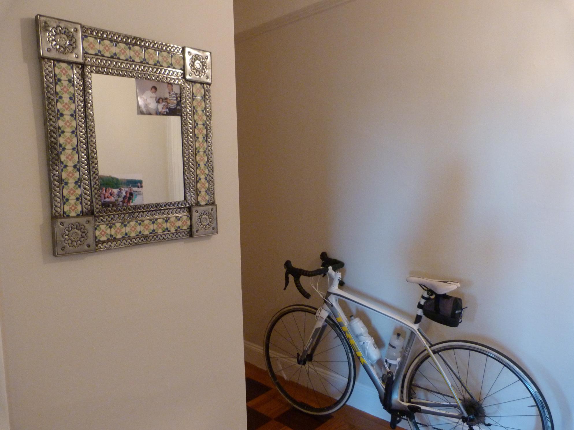 2013 Trek Madone 5.2 H2 (Compact) White, Yellow or Gold, and Silver, gray or bare metal