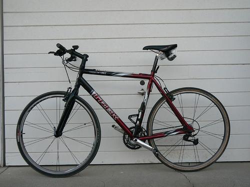2004 Trek 7500 FX Red and Black
