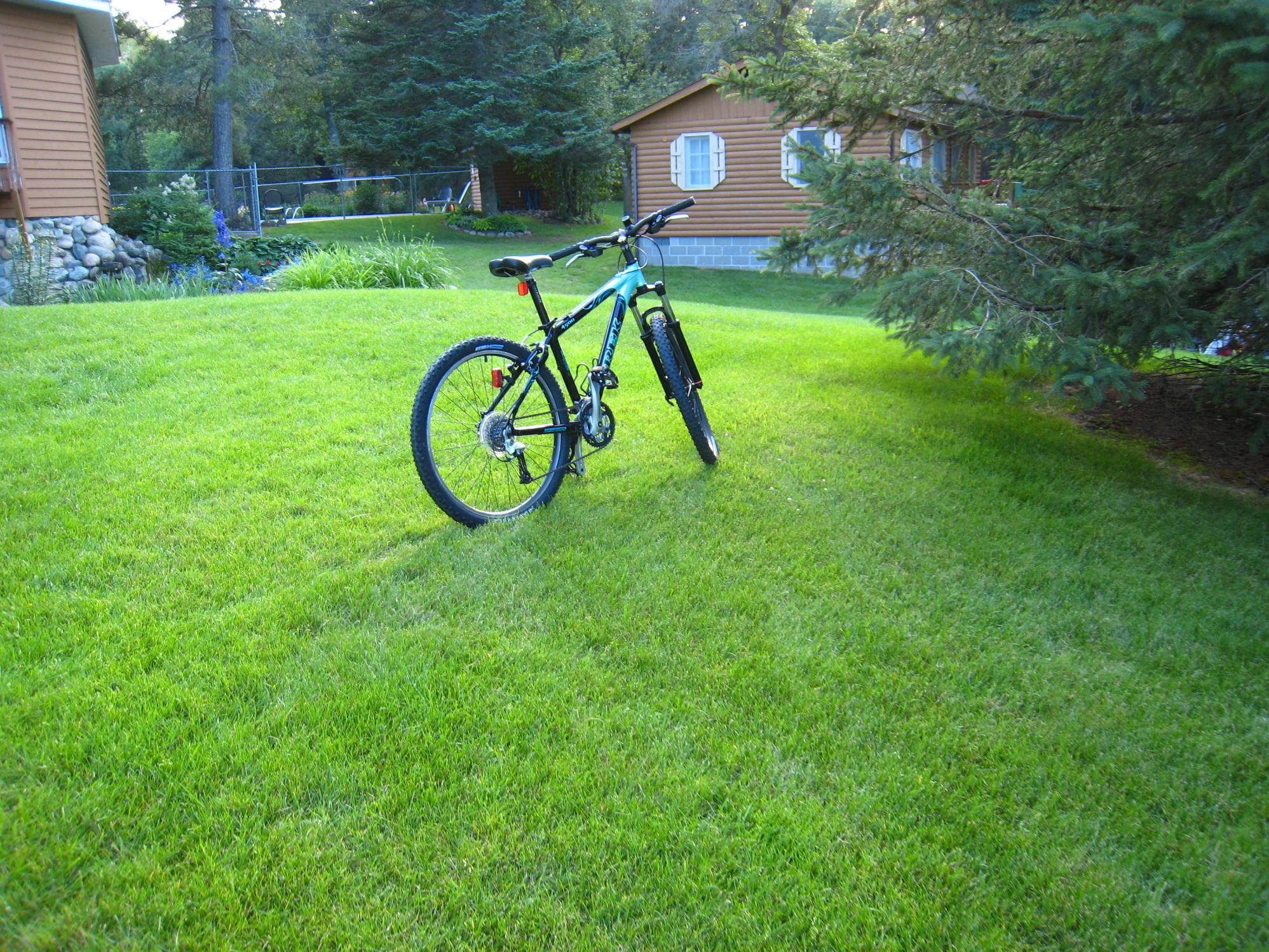 2008 Trek 4500 Black and Teal