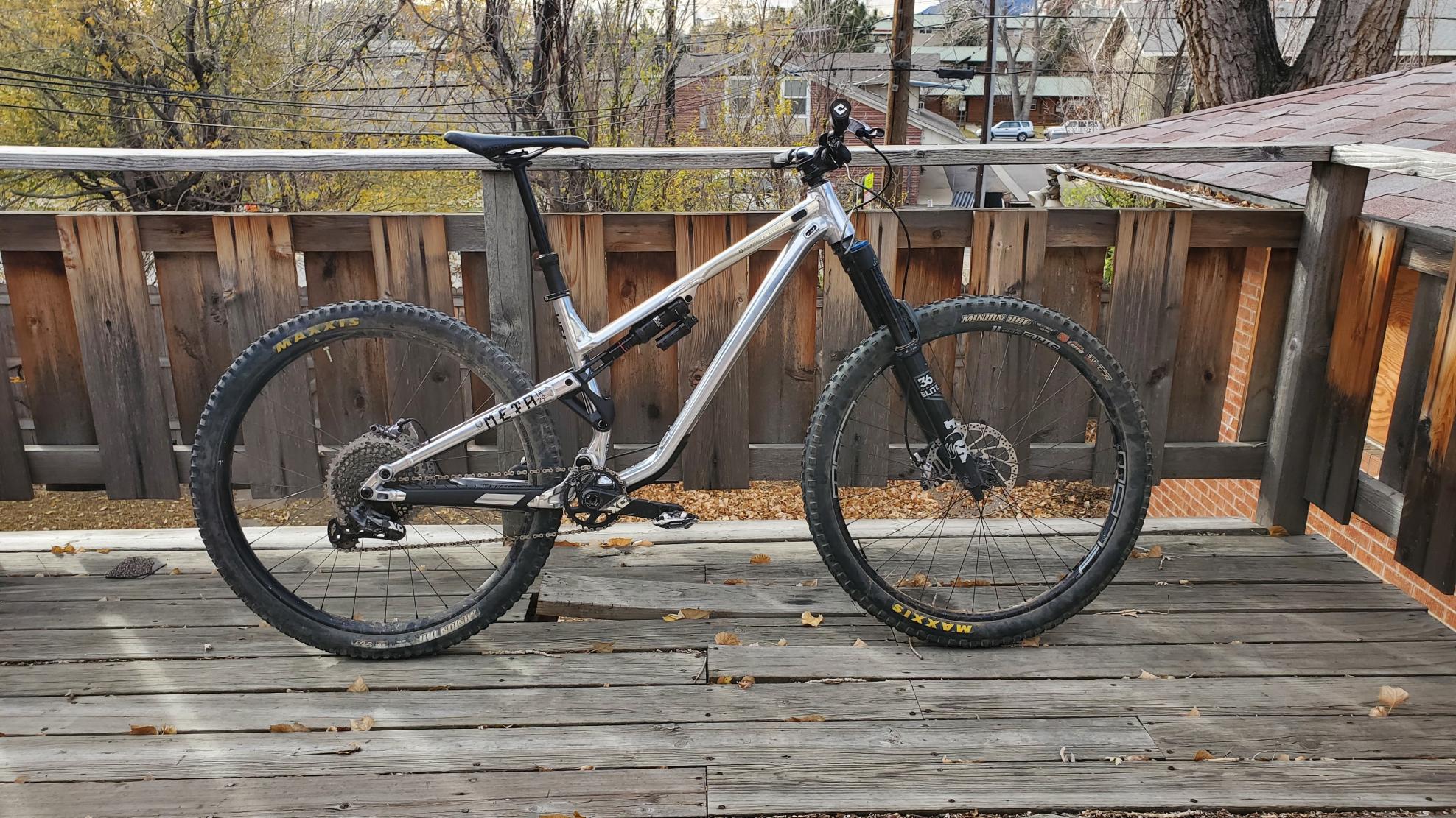 2021 Commencal Bikes Meta TR Silver, gray or bare metal