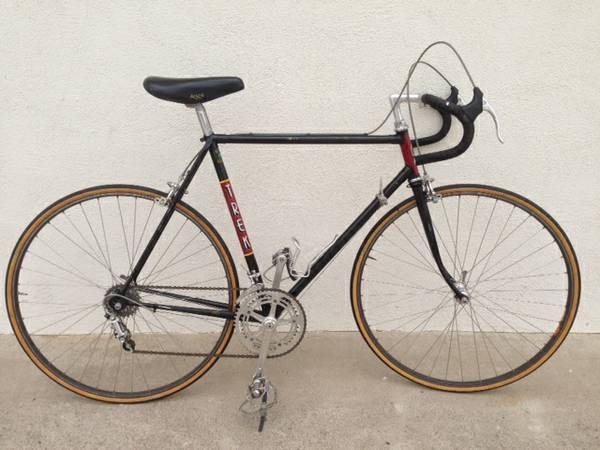 1983 Trek 640 Black and Red