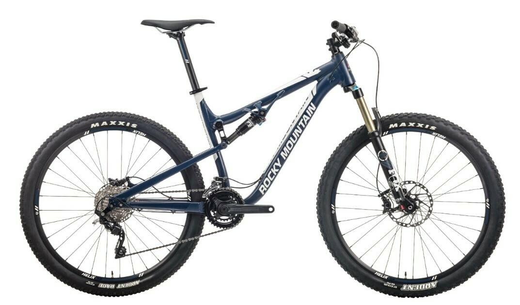 2016 Rocky Mountain Bicycles Thunderbolt 750 Blue and White