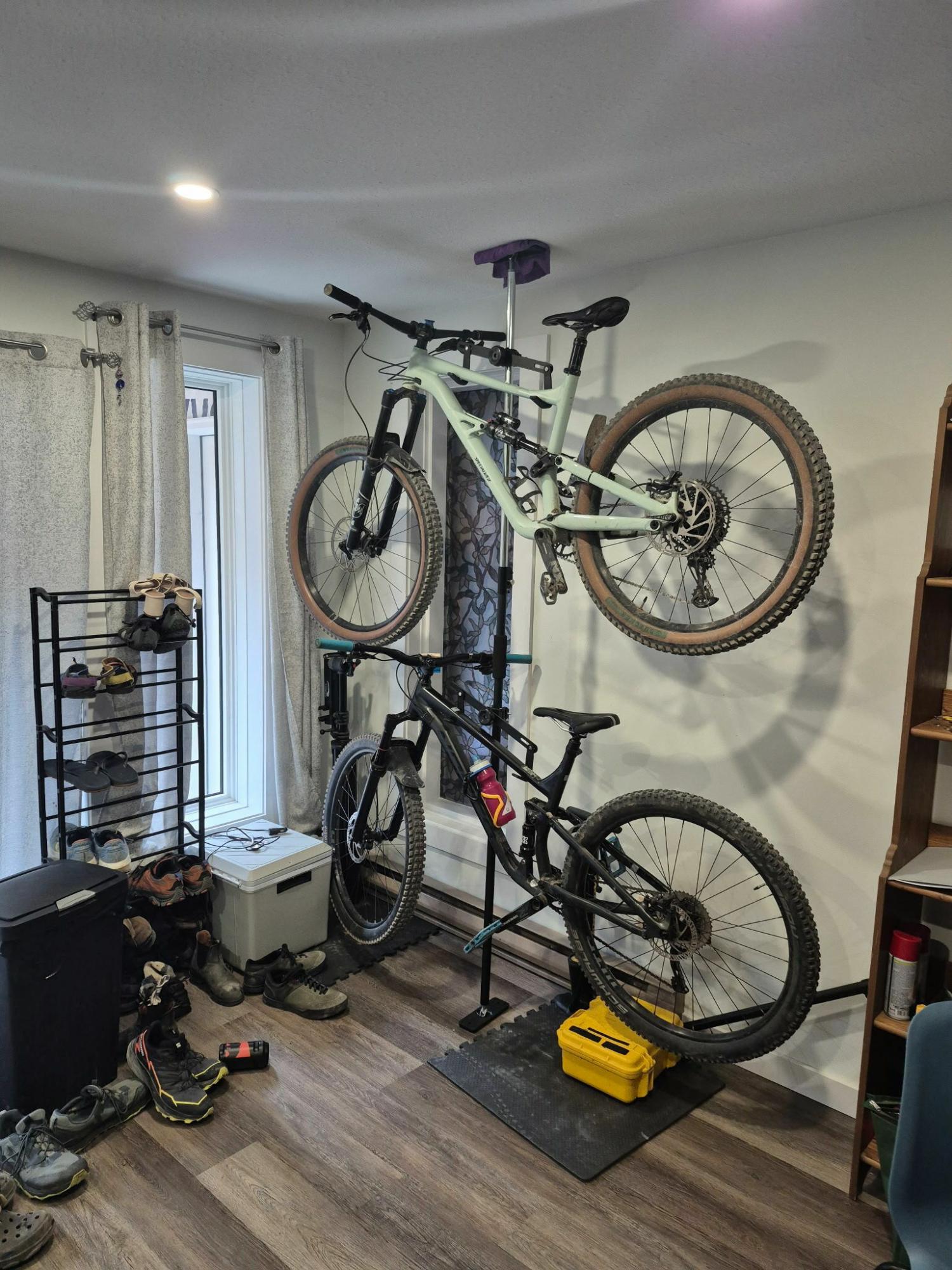 2022 Specialized Status 160 Blue