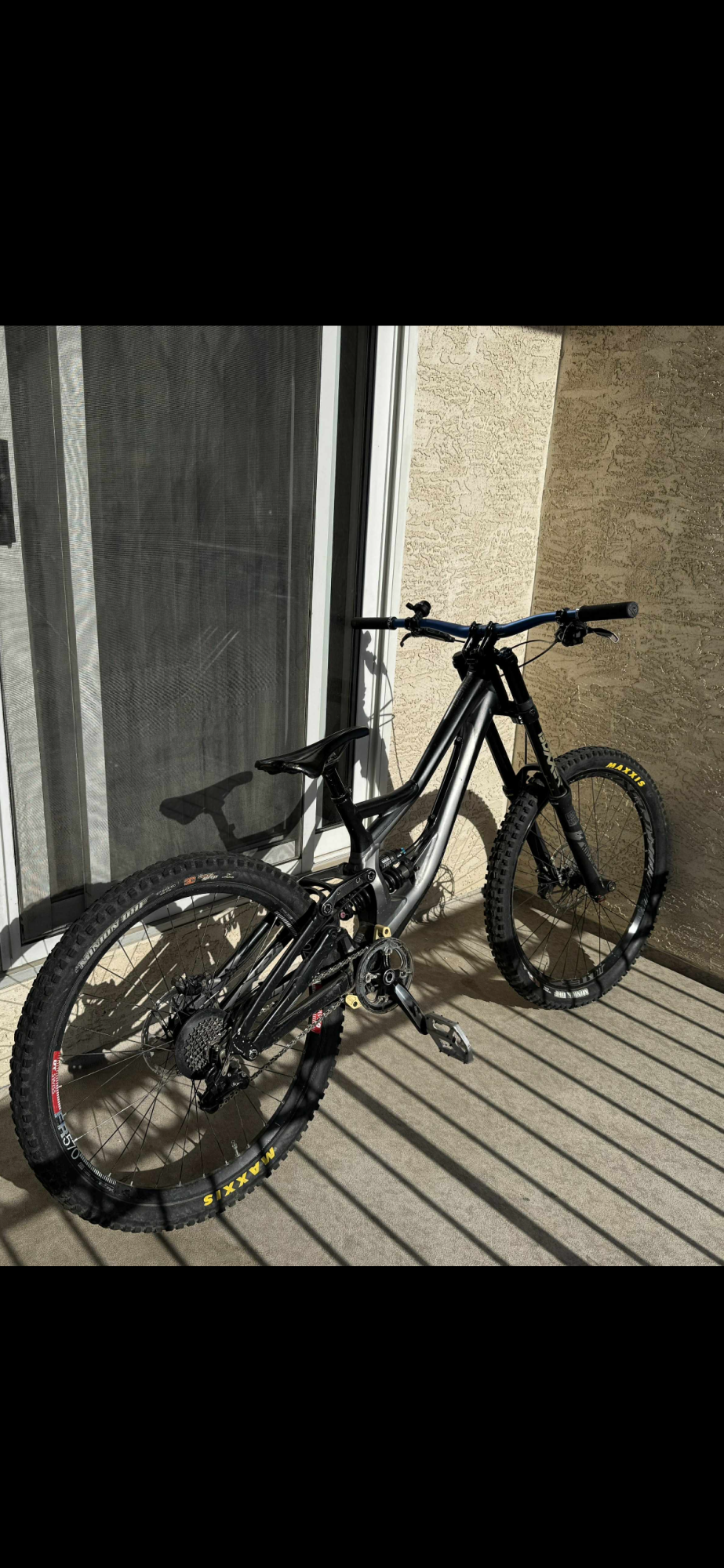 2015 Specialized Demo 8 Black