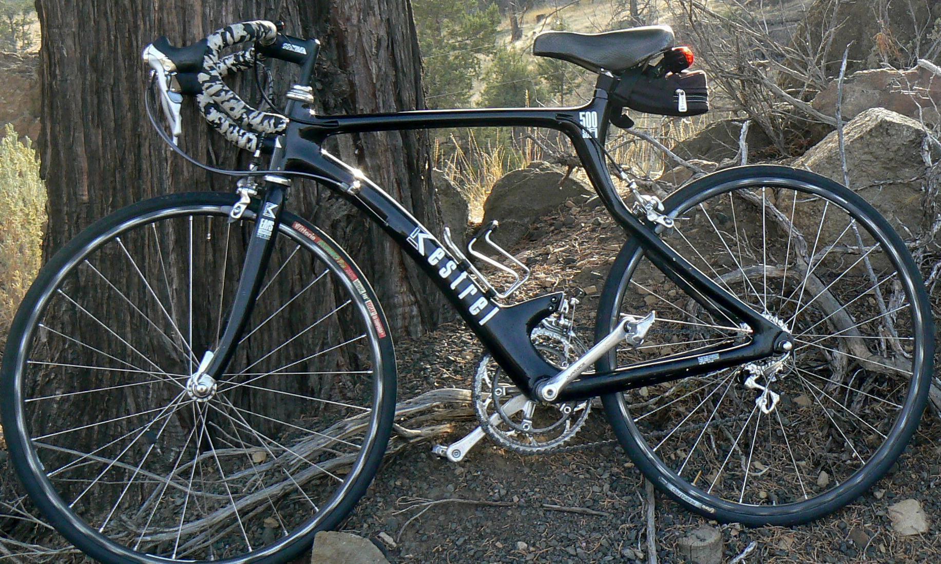 2000 Kestrel 500 series  Black