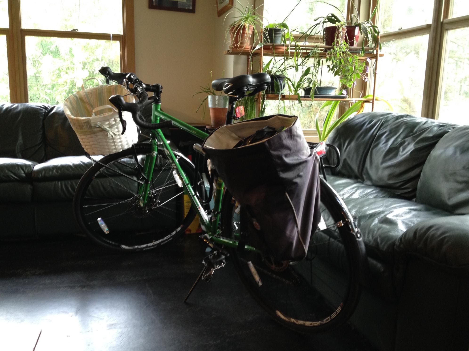 2013 Salsa Vaya Green and Black