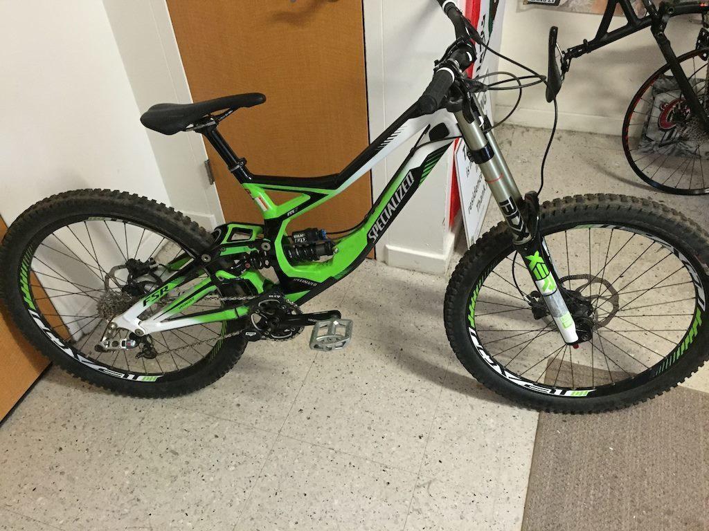 2012 Specialized Demo 8 I Green and Black