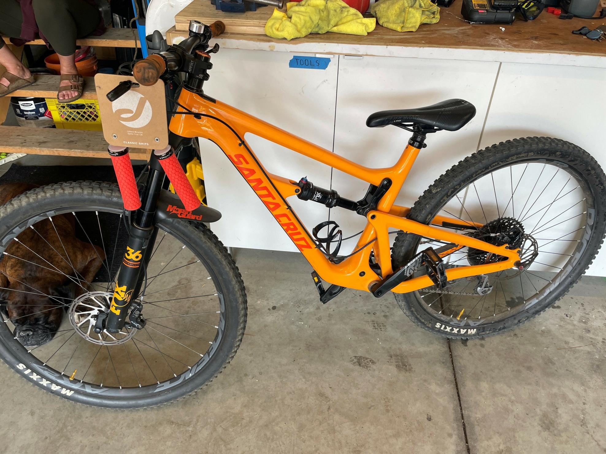 2020 Santa Cruz HighTower C Orange