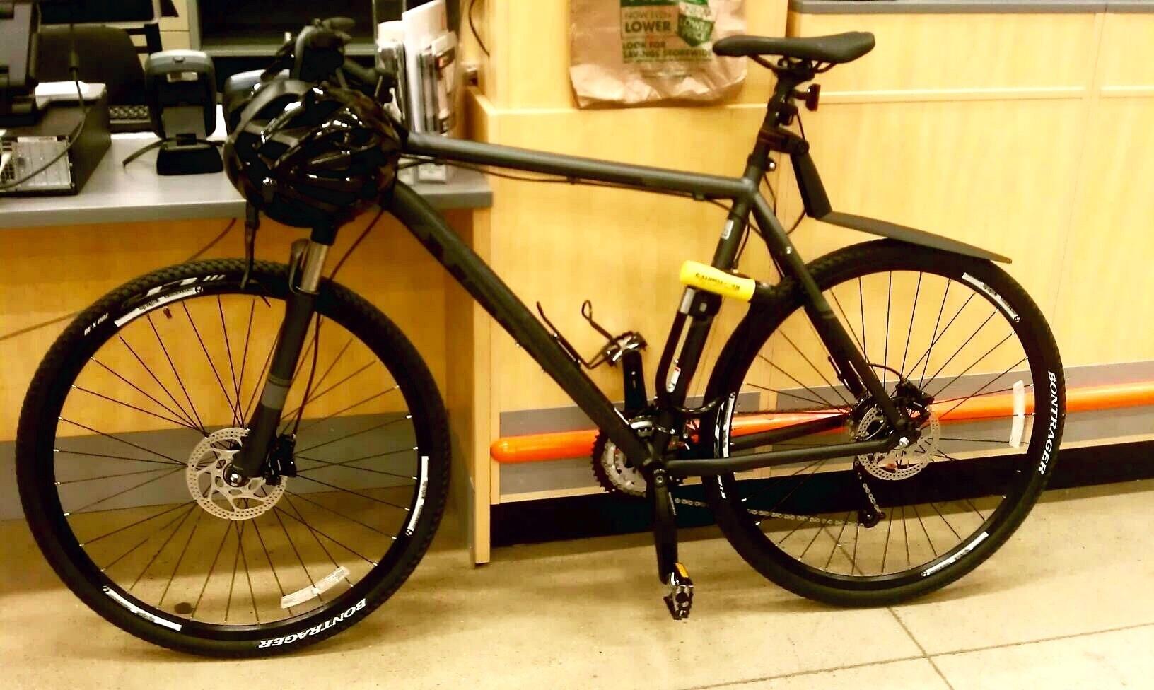 2012 Trek 8.5 DS Silver or Gray