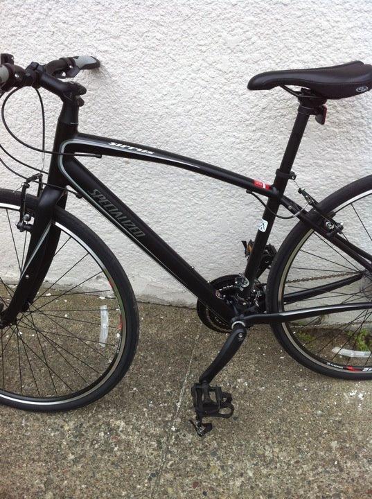 2010 Specialized Sirrus Base  Black