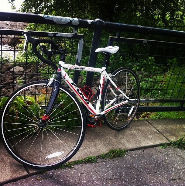 2012 Fuji Newest 1.0  White