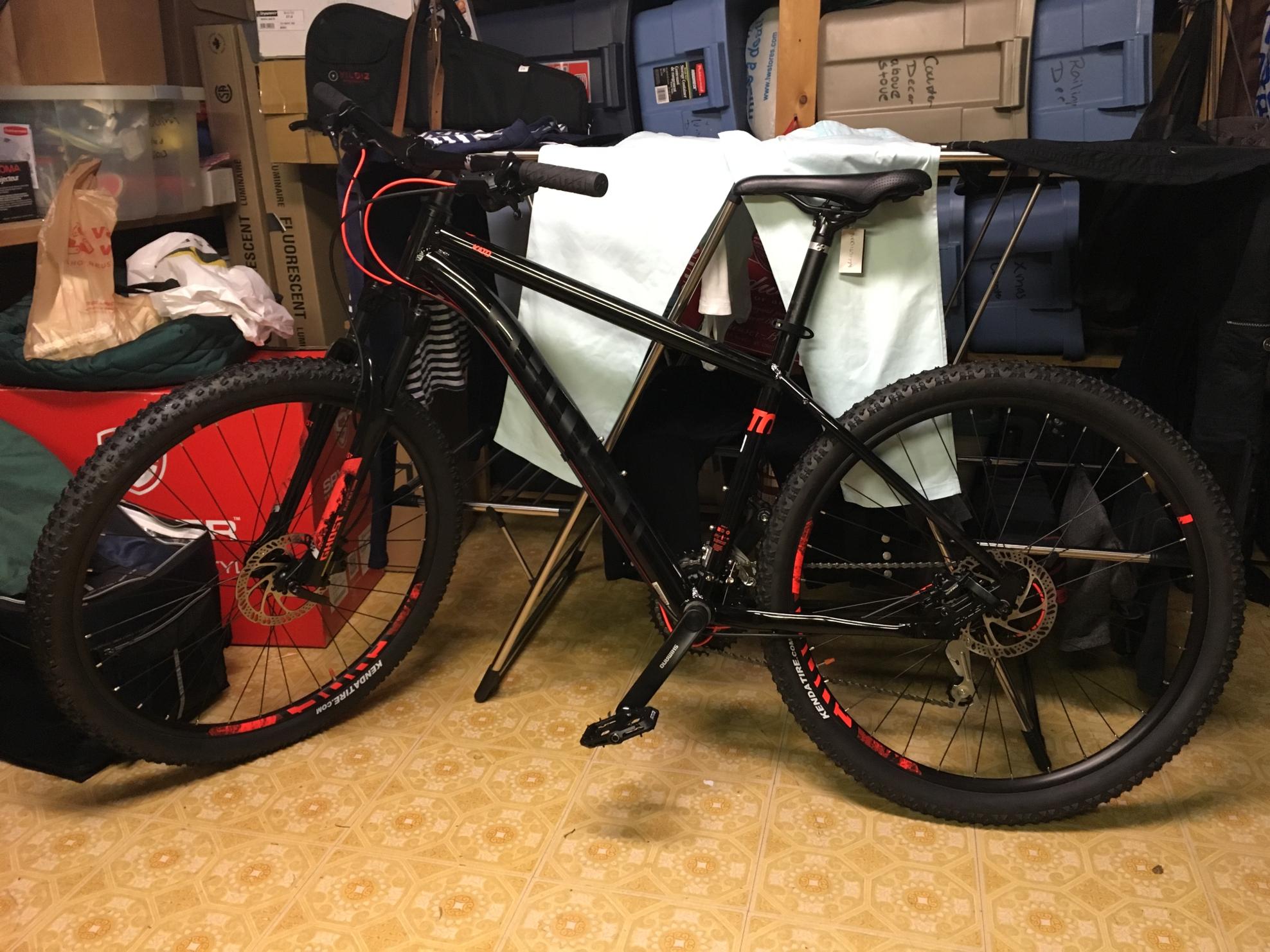 2018 Ghost Kato Black
