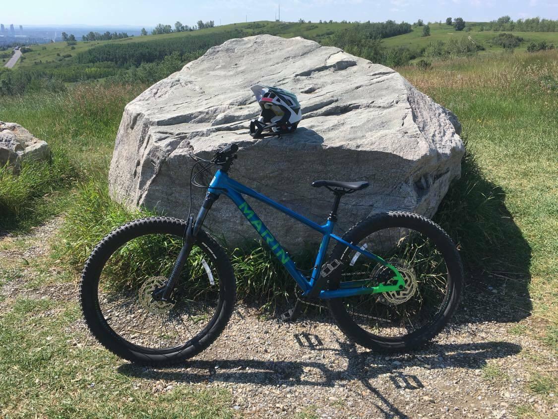 2022 Marin Bikes San Quentin 2 Blue