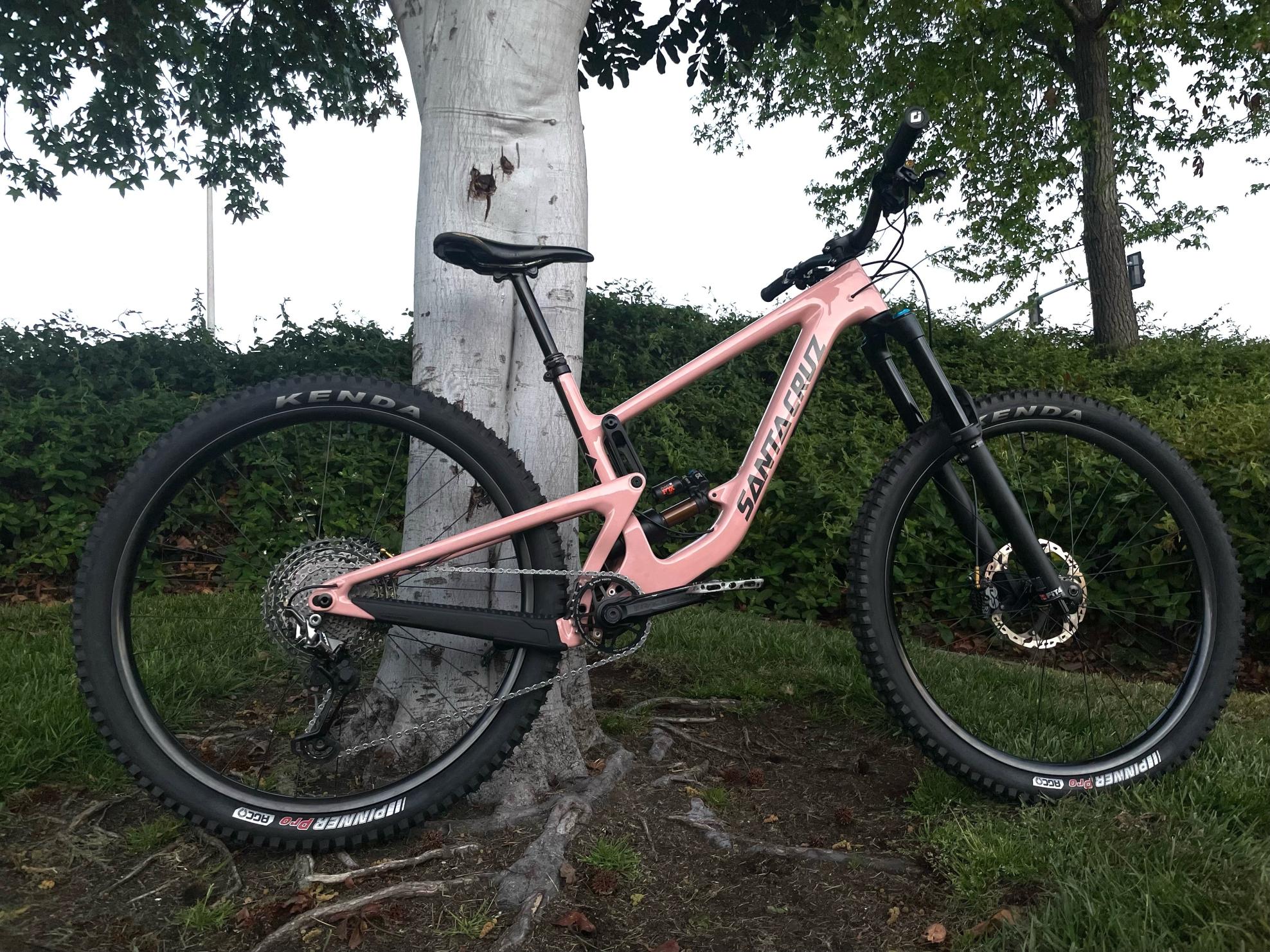 2020 Santa Cruz Megatower Pink