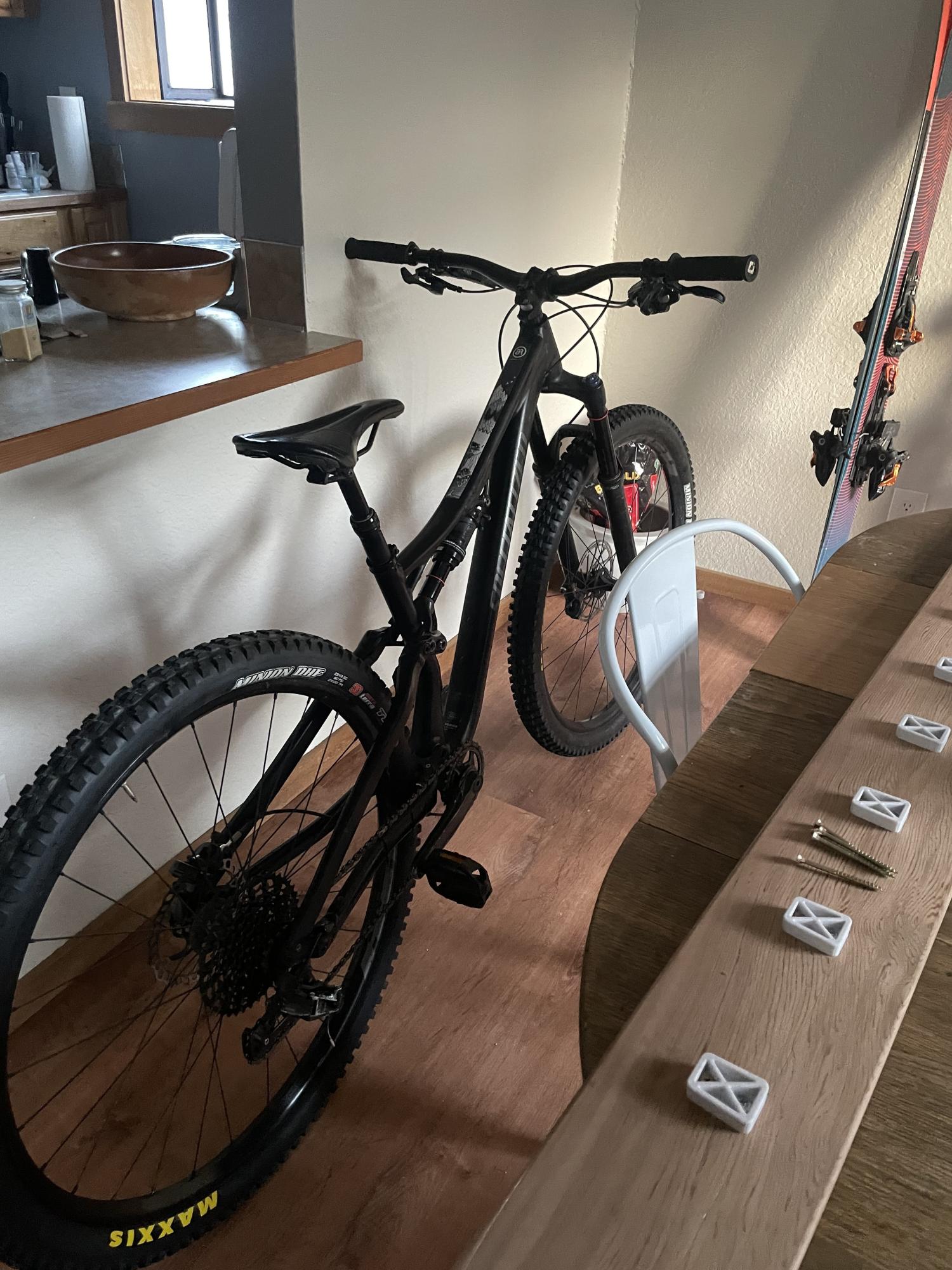 2018 Specialized Stumpjumper Black
