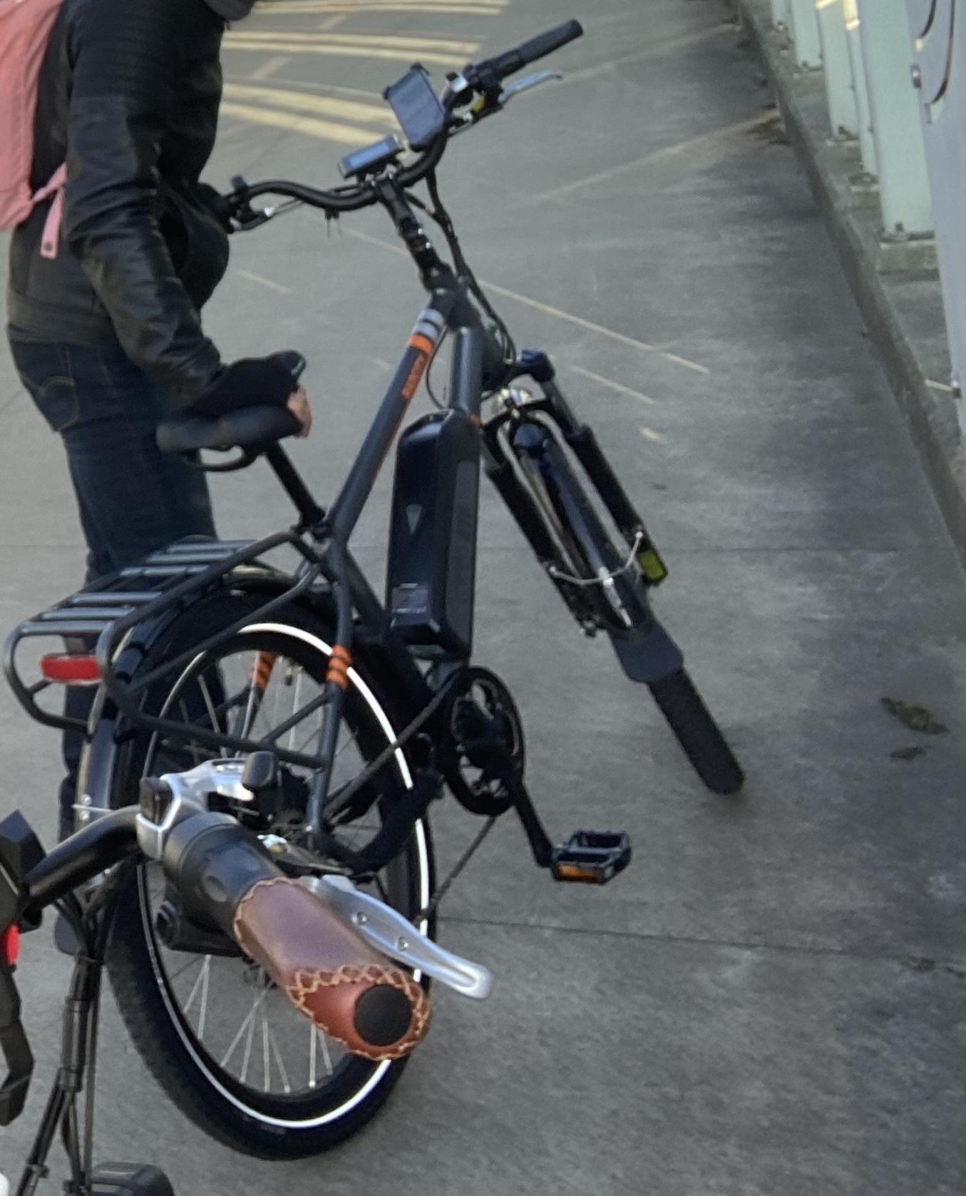 2019 Rad Power Bikes Rad City e-scooter Black