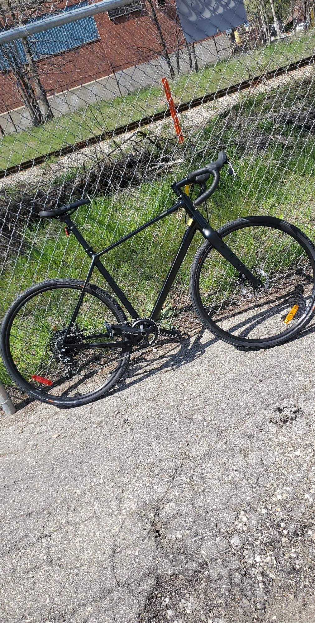 2021 Rocky Mountain Bicycles Solo 30 Black
