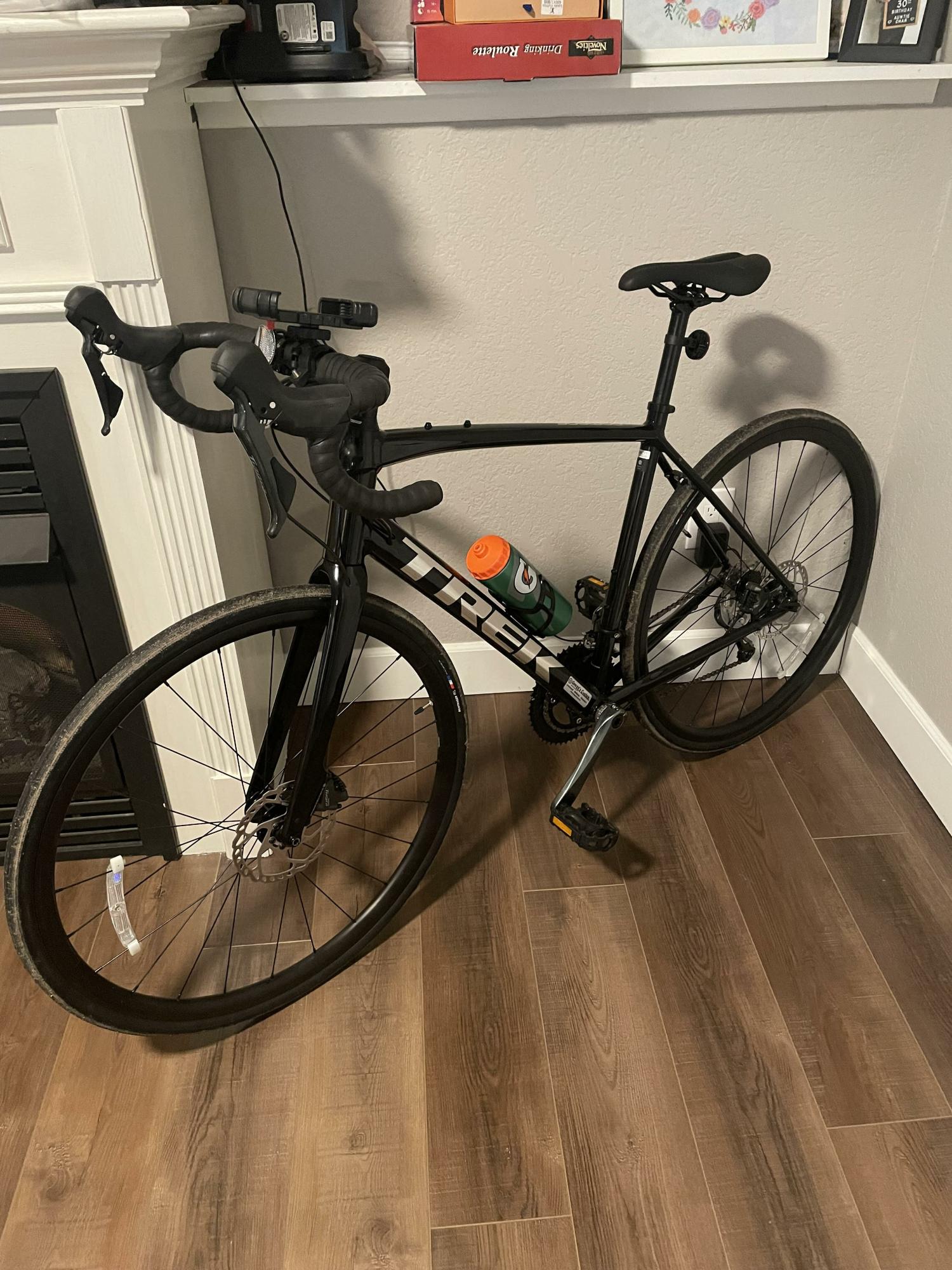 2022 Trek DOMANE AL 4 Black