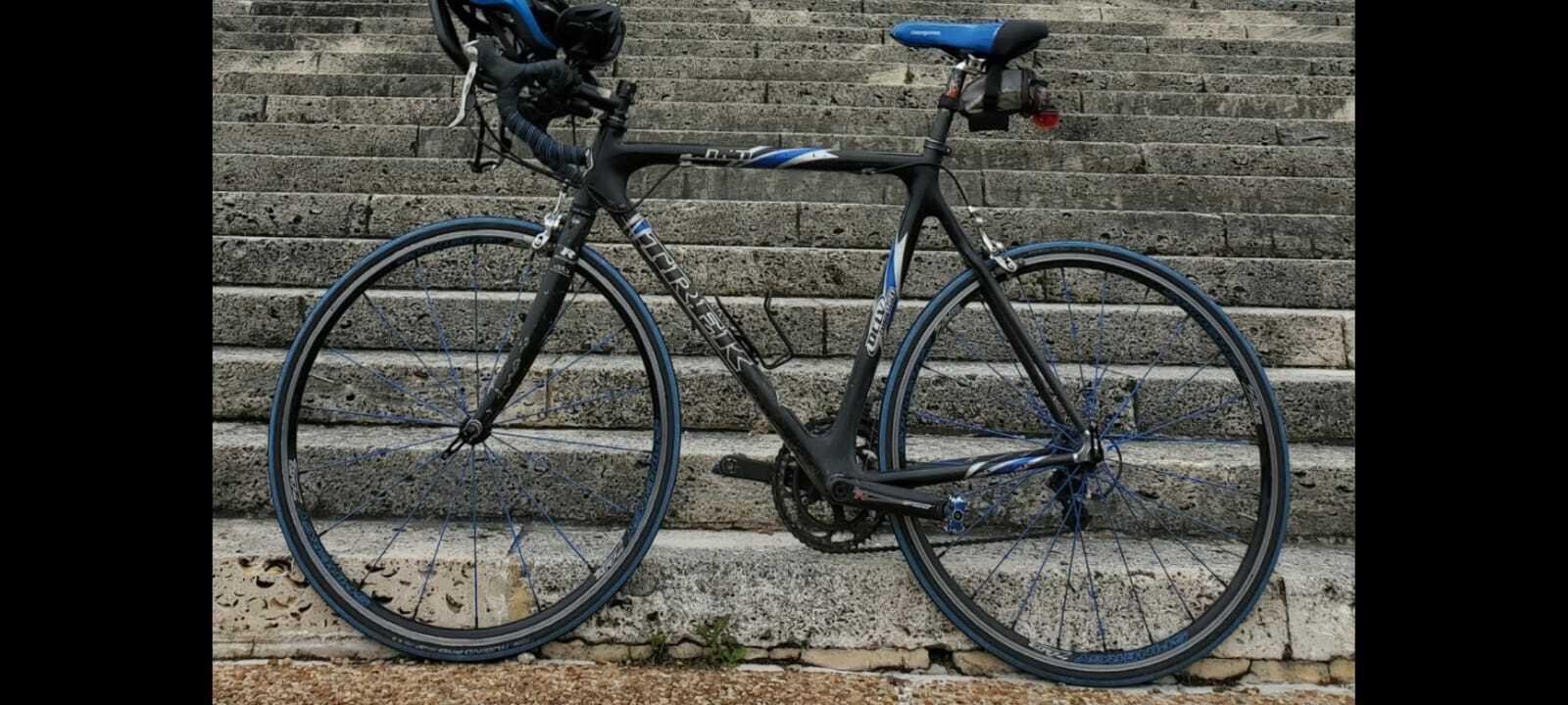 2004 Trek 5000 Black and Blue
