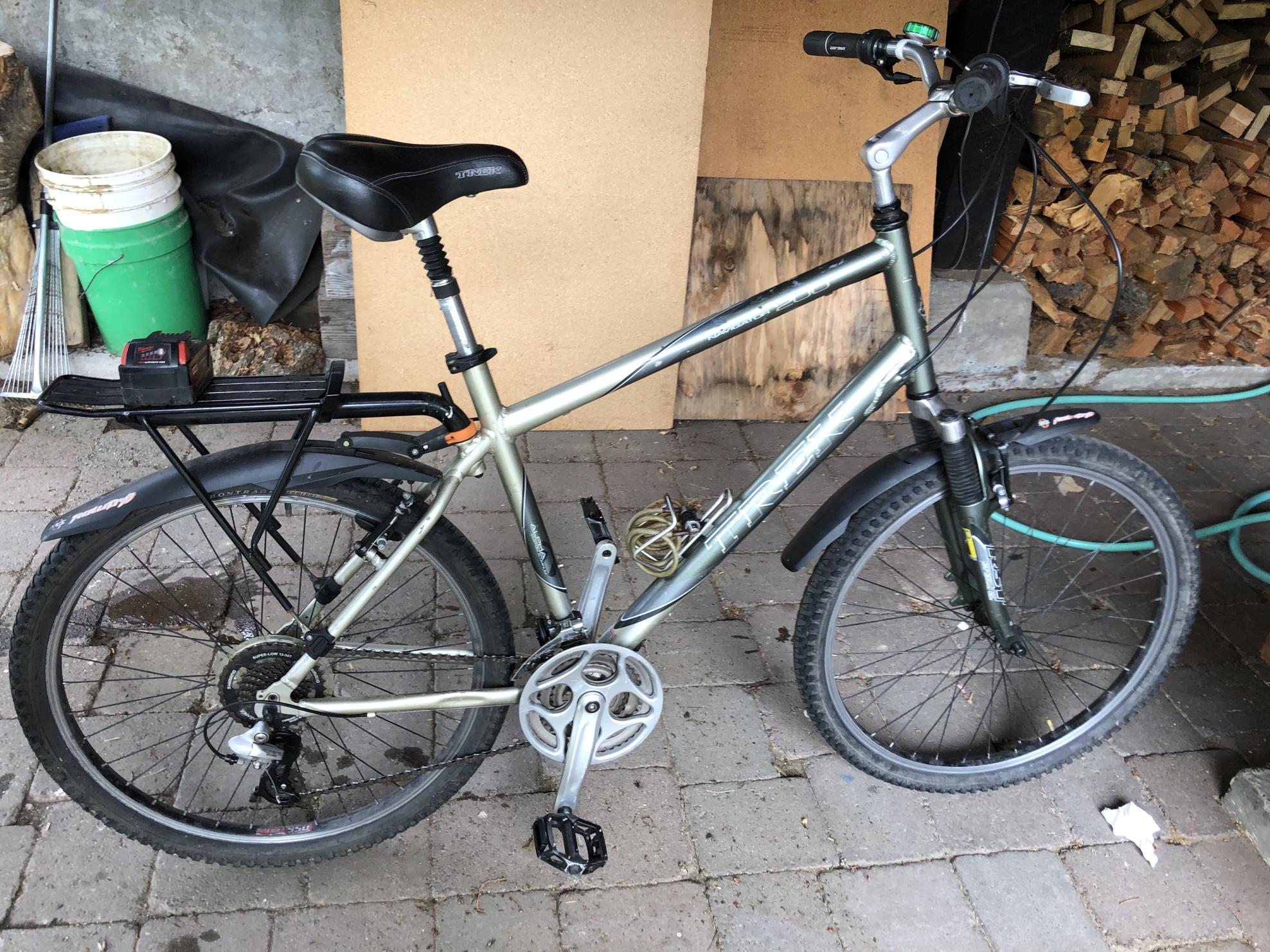 2008 SPEIALIZED ALLEZ Silver, gray or bare metal