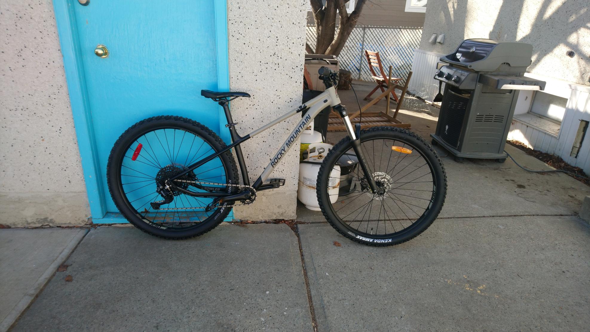 2021 Rocky Mountain Bicycles Growler 20 Black