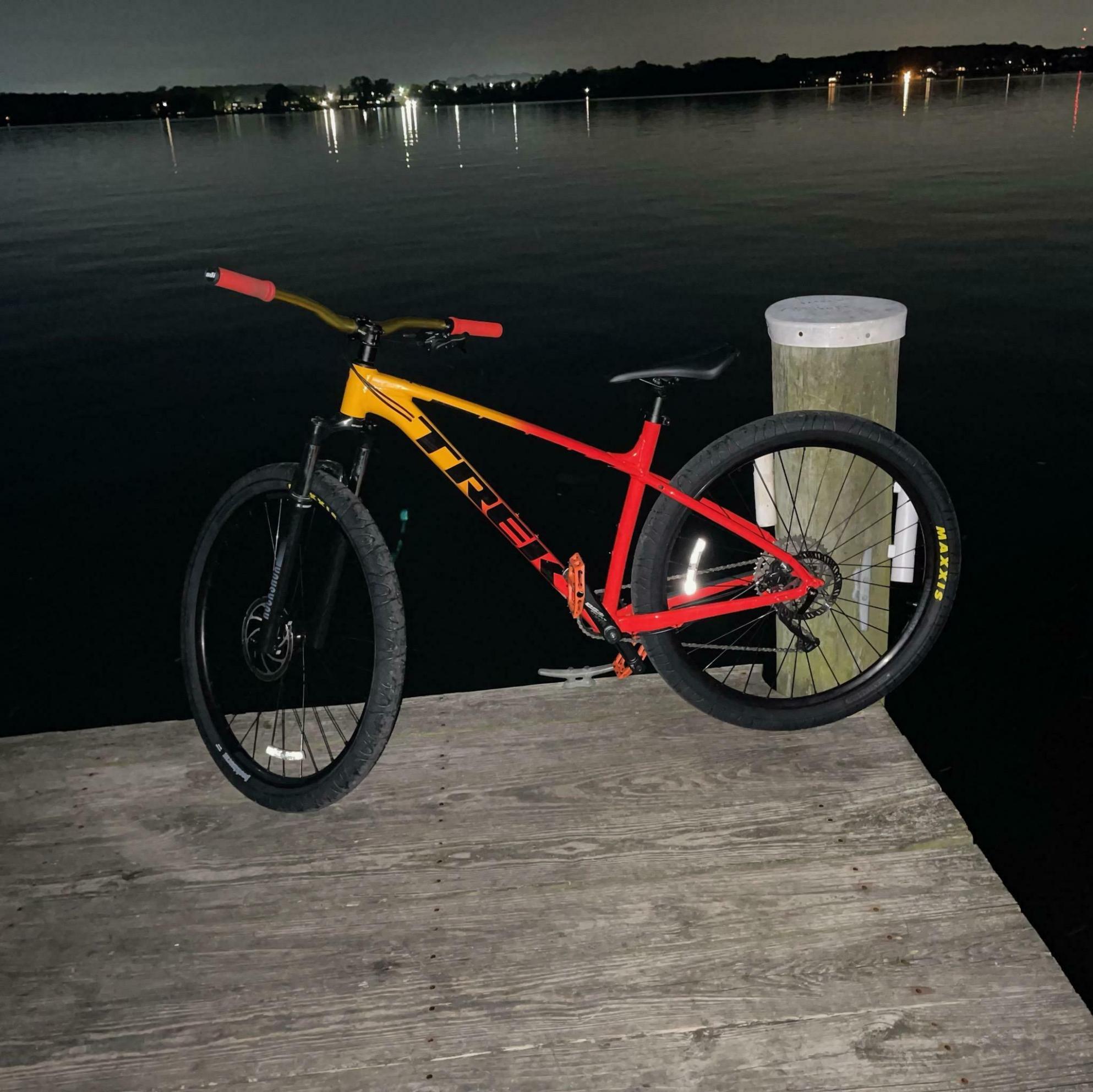 2024 Trek Marlin 7 Gen 2 Red and Orange