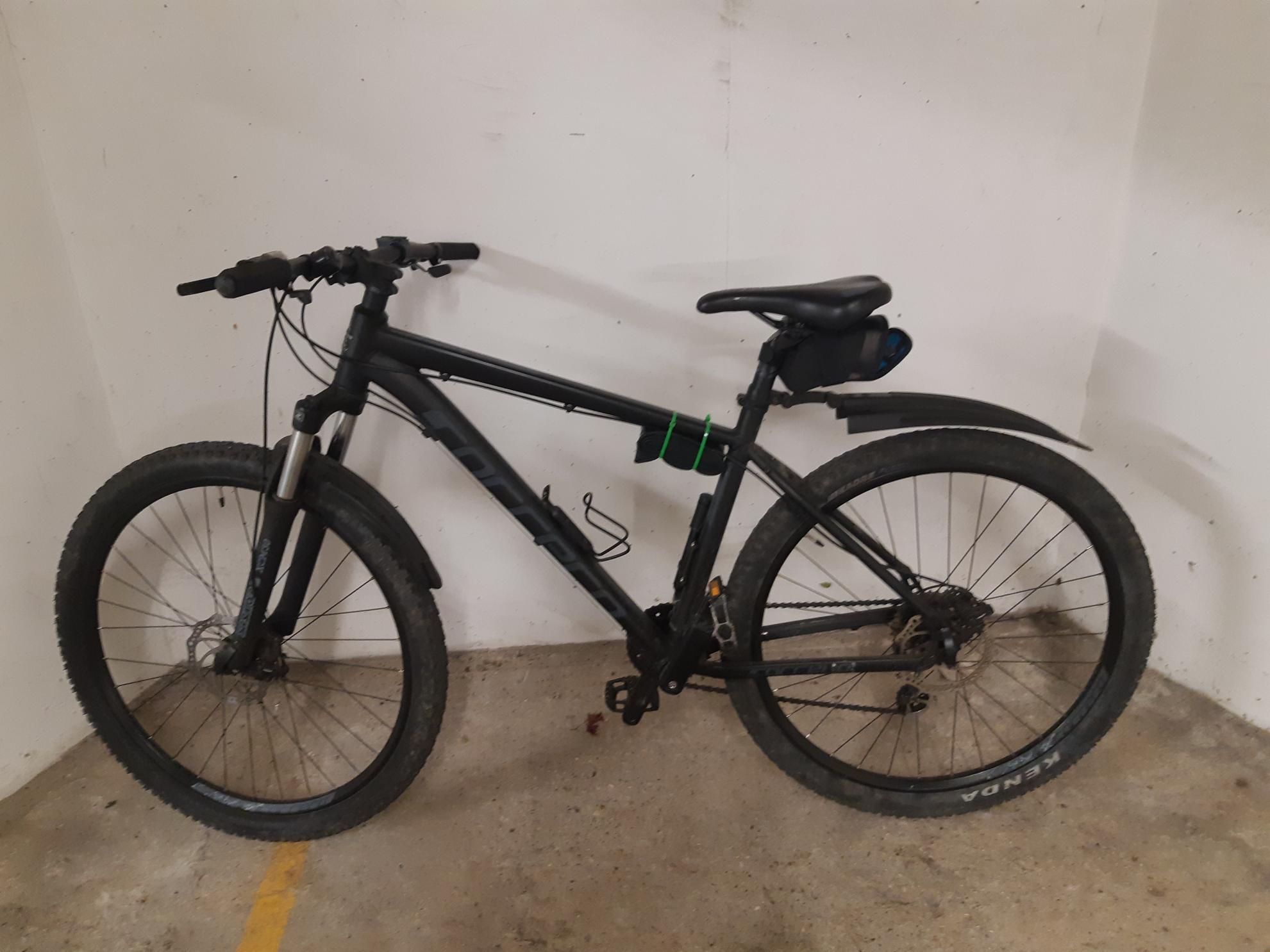 2021 Carrera bicycles Vengeance Black