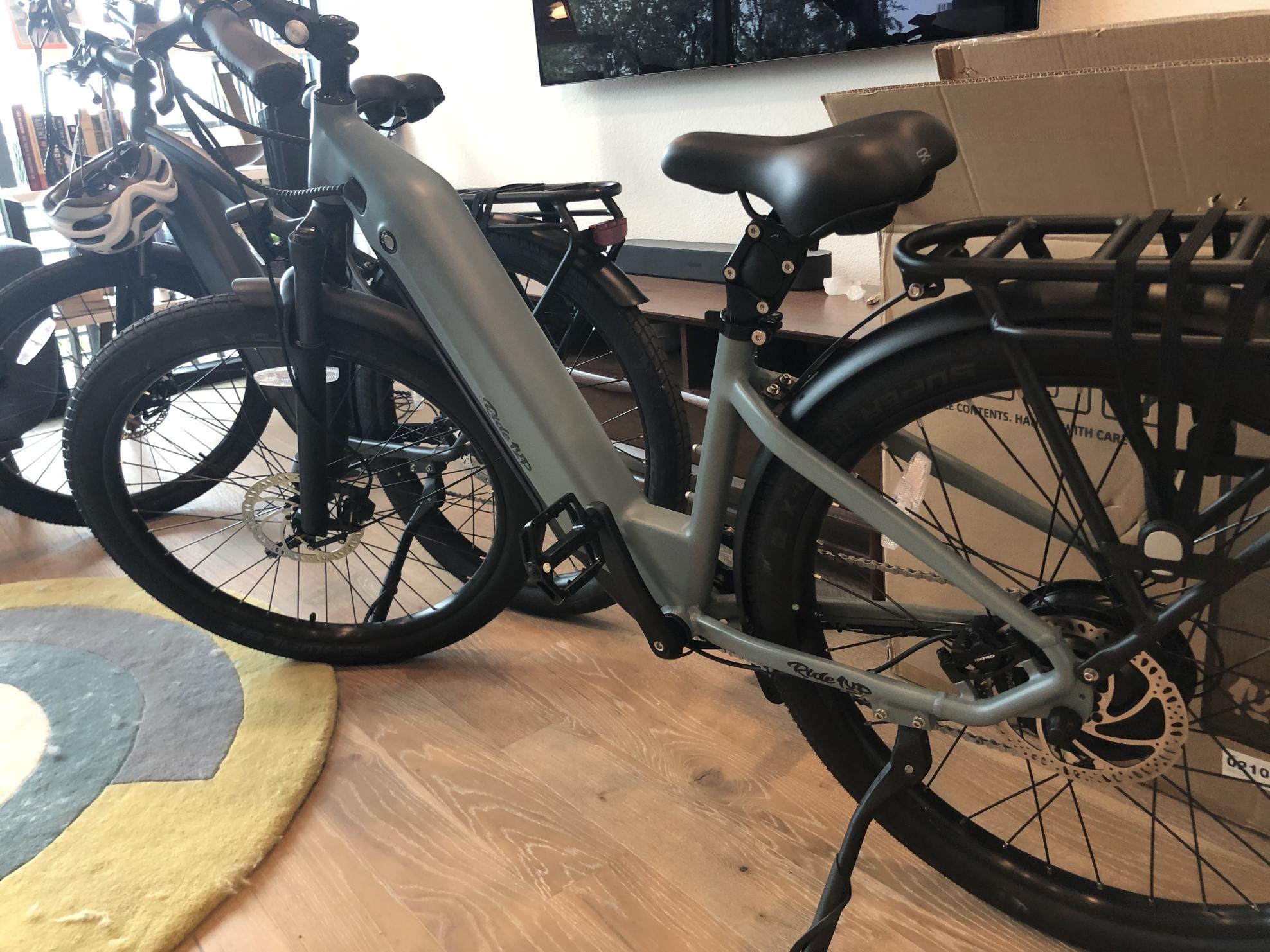 2021 Ride1Up Step Thru Blue