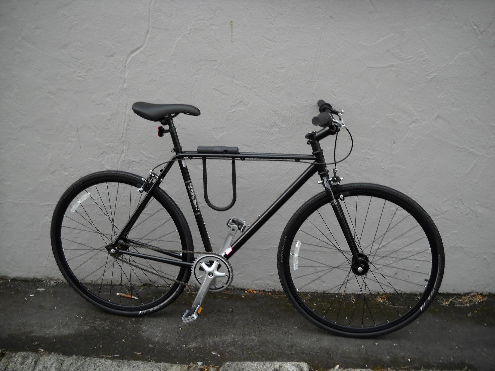 Trek Earl  Black