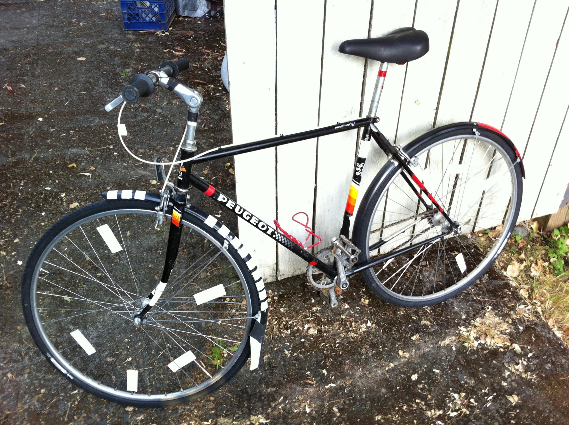 Peugeot Black and White