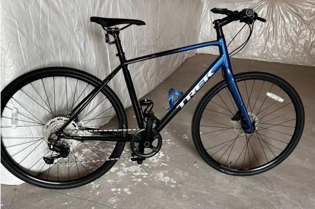 2022 Trek FX3 Blue