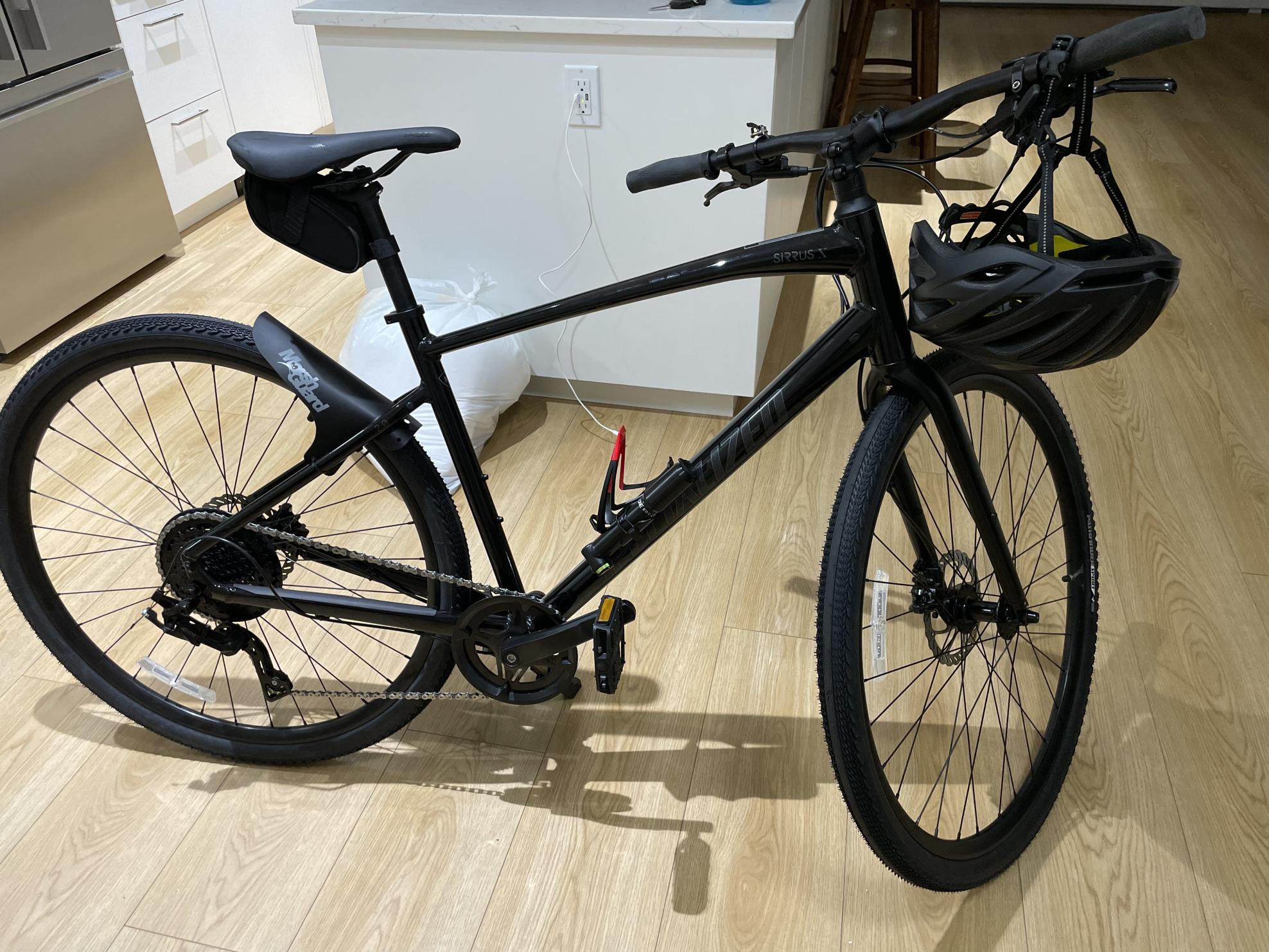 2022 Specialized Sirrus X 2.0 Black