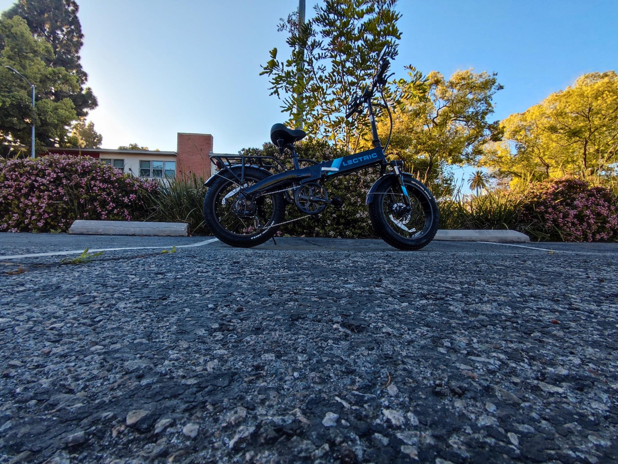 Lectric eBikes Folding Electric bike Black and Blue