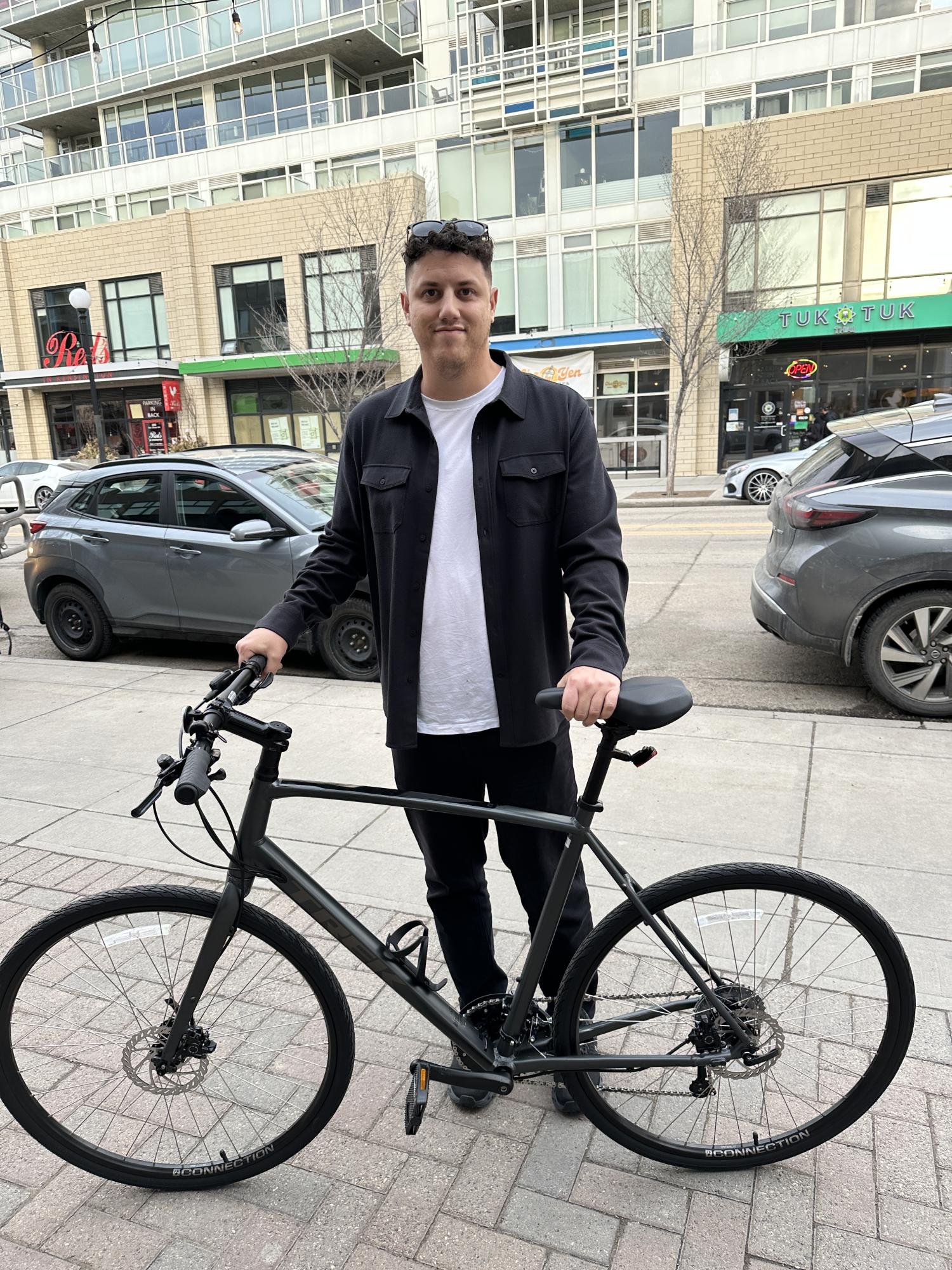 2023 Trek FX 2 Black and Silver, gray or bare metal