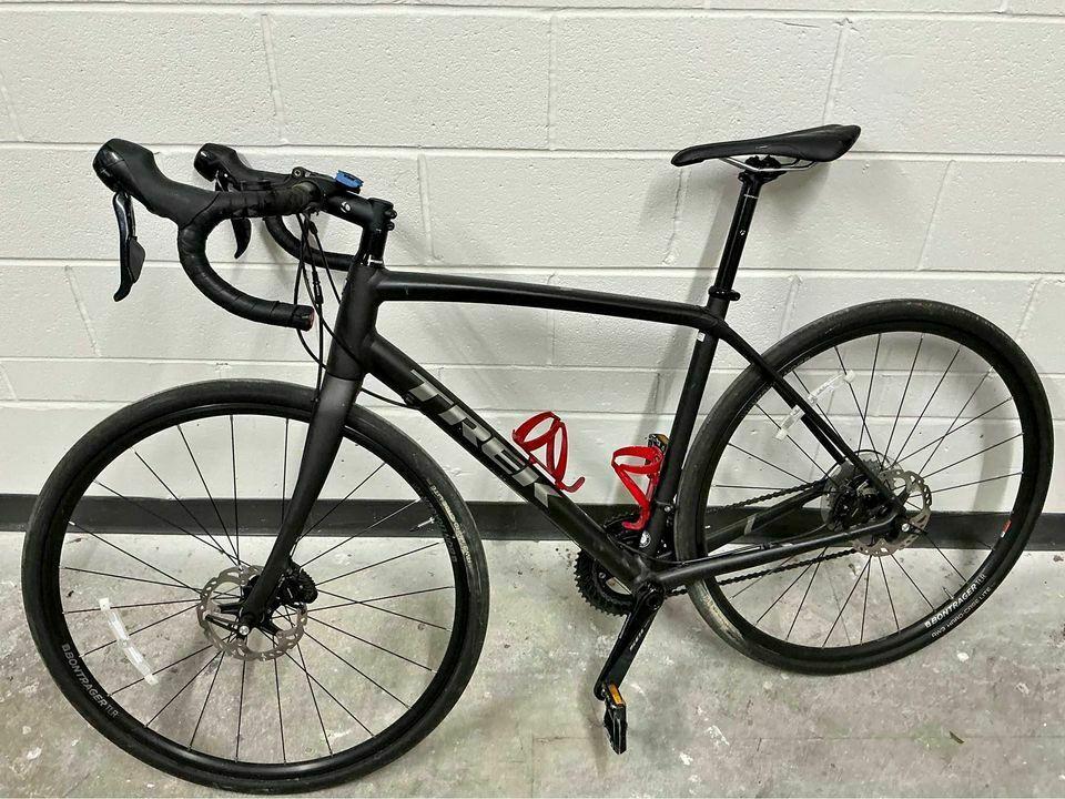 2018 Trek Domane ALR5 Black and Black