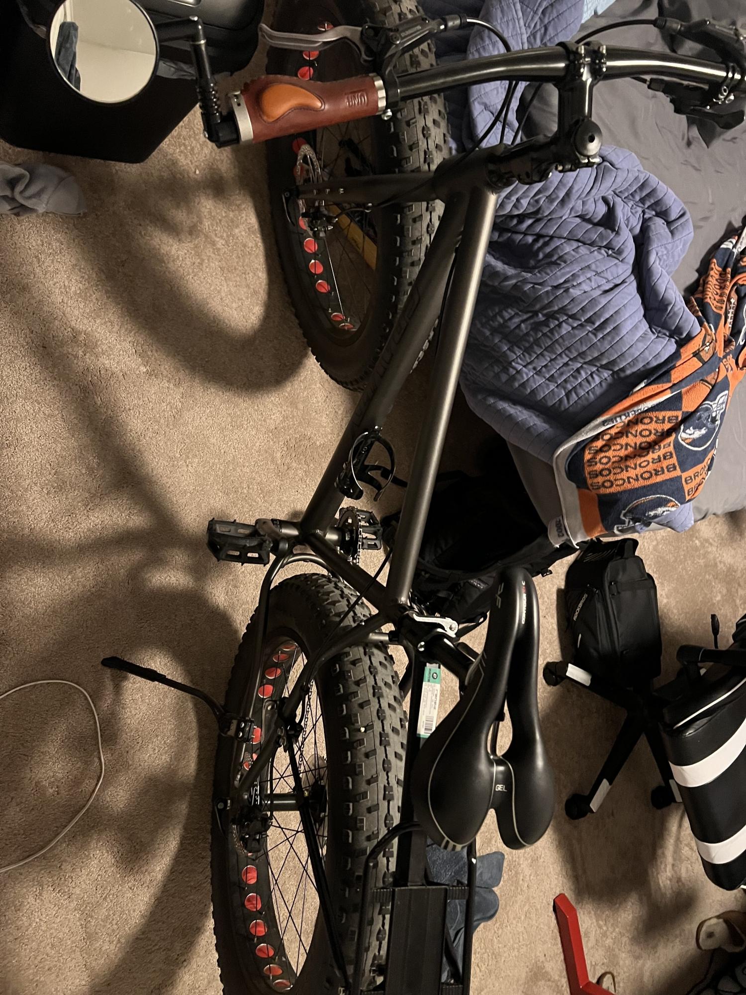 2019 Gravity Bullseye Monster Black