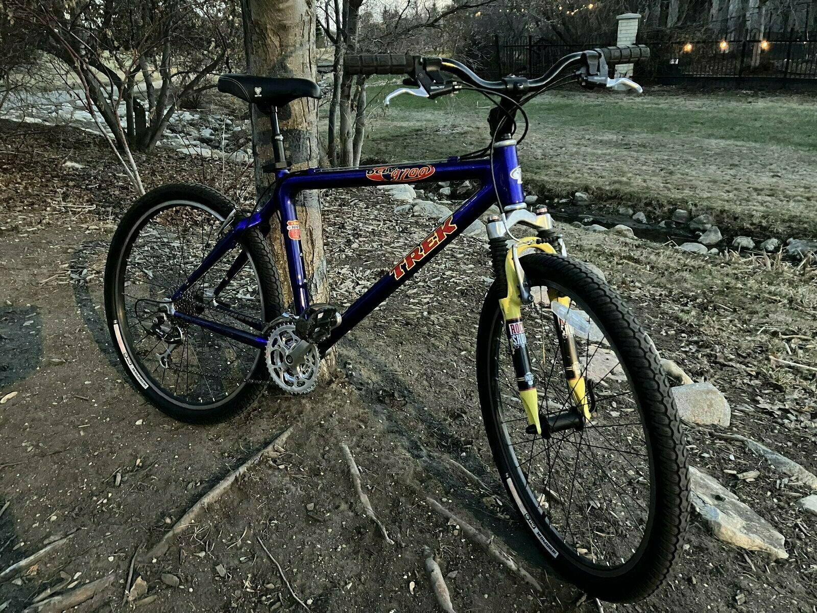 2025 Trek 9700 Blue and Yellow or Gold