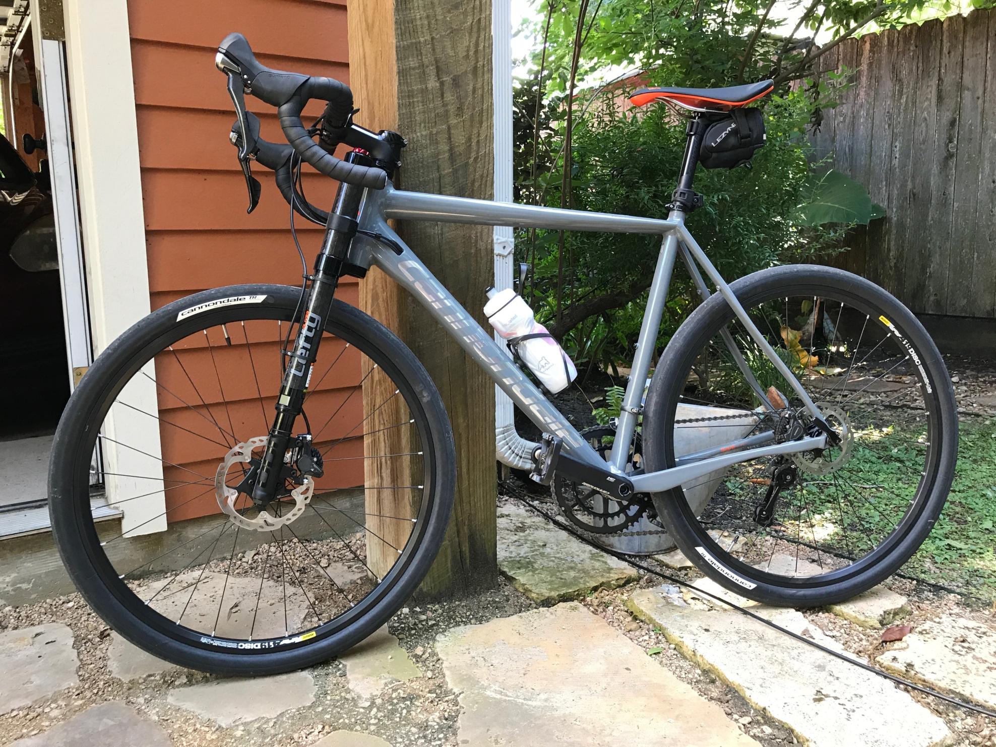 2017 Cannondale Slate Ultegra (XL Size, Disc Brakes) Silver or Gray
