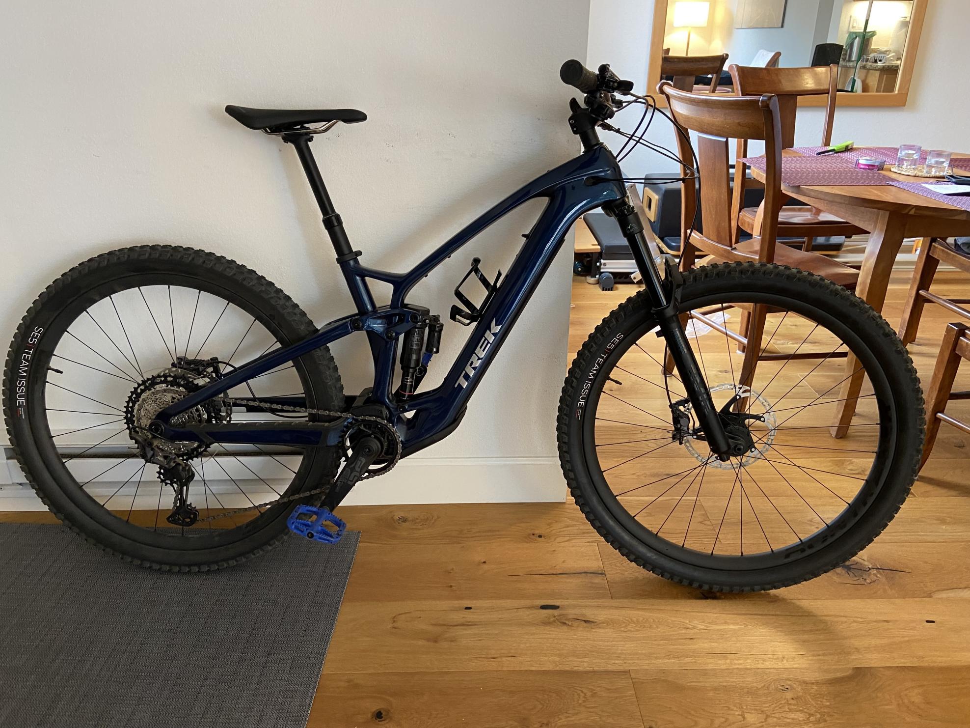2023 Trek Fuel Exe Blue
