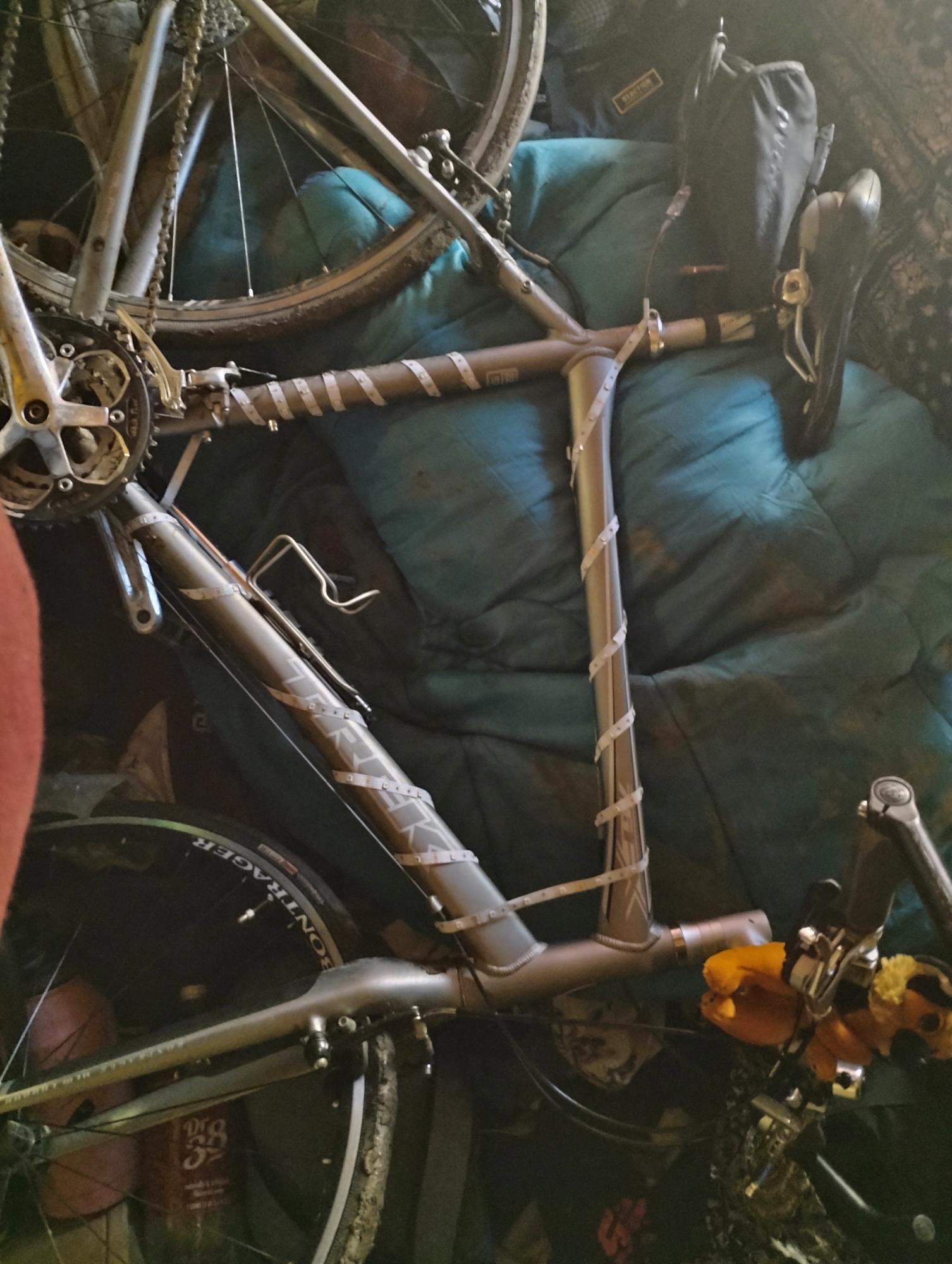 2013 Trek 7.6 FX Silver, gray or bare metal