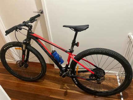 2019 Giant Fathom 292 Black and Red