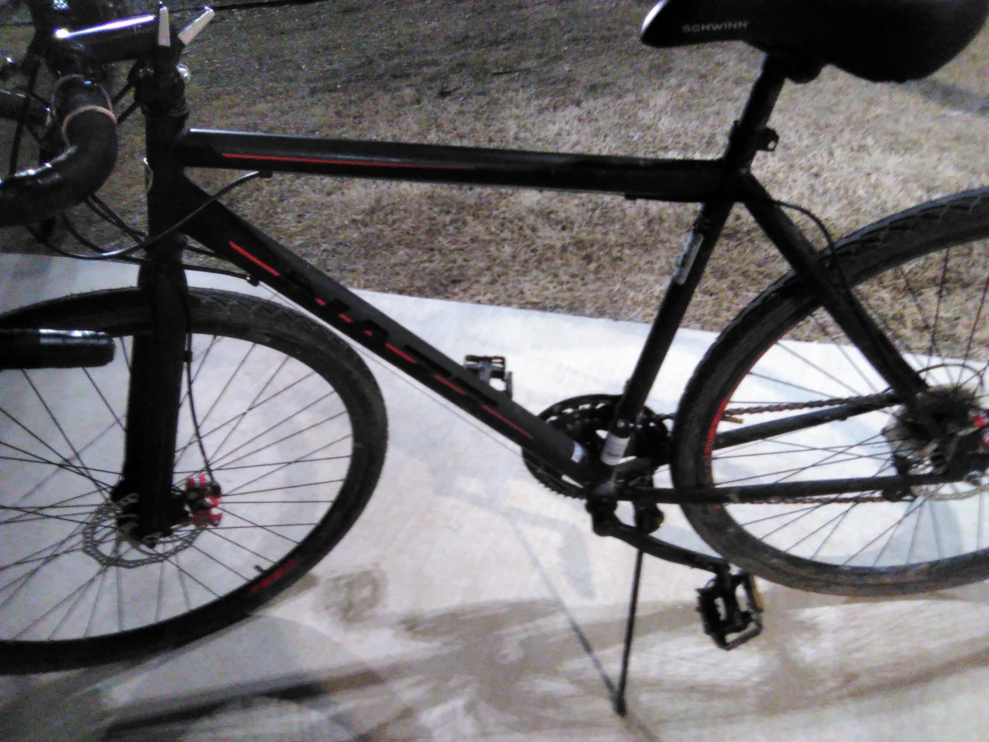 2009 Kent GS 82780 Black and Red