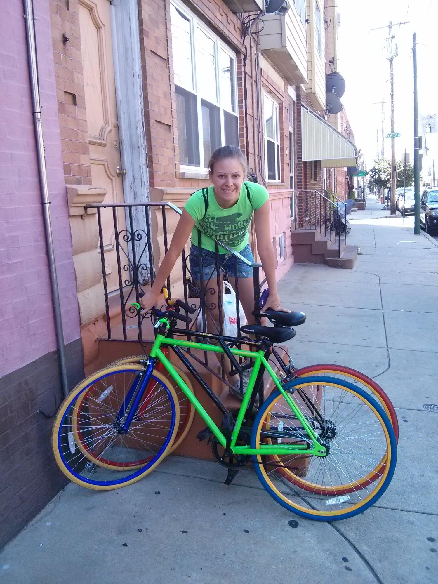 2013 walmart Thruster 700C Men's Fixie Bike  Green, Blue, and Yellow or Gold