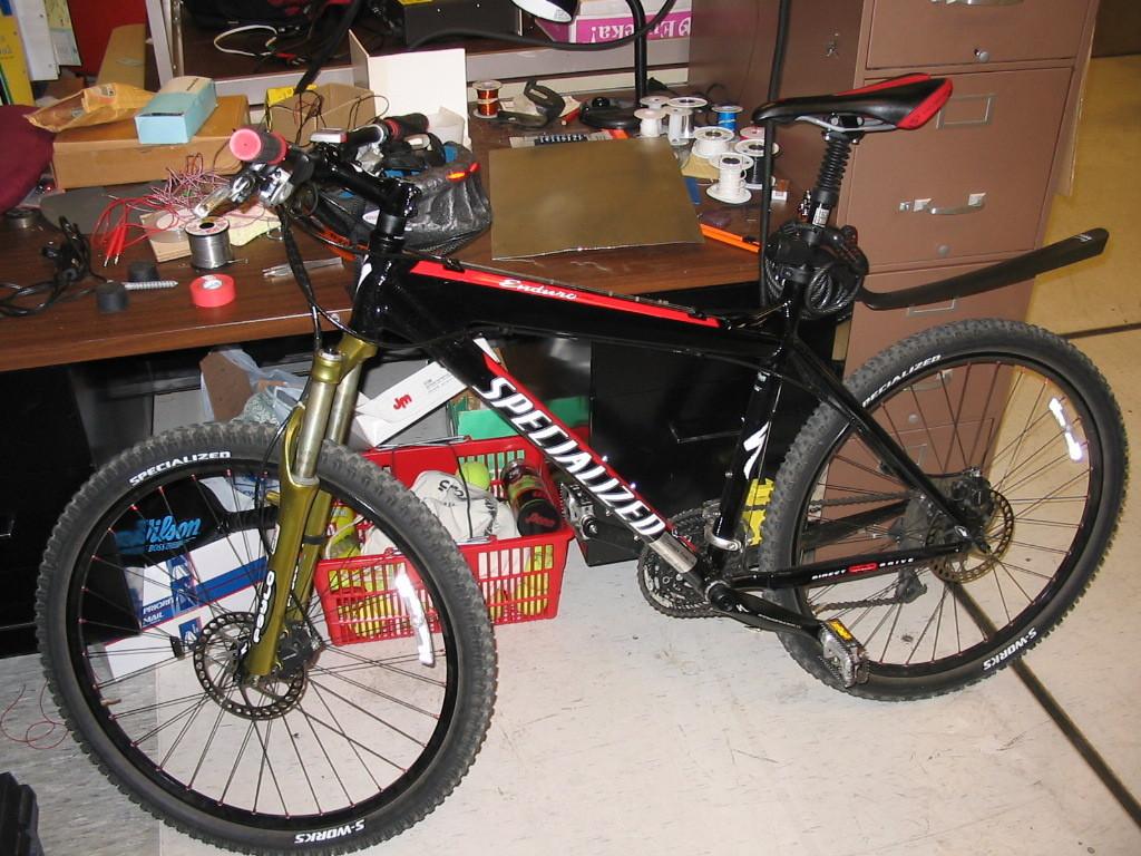 2001 Specialized Enduro Pro  Black and Red