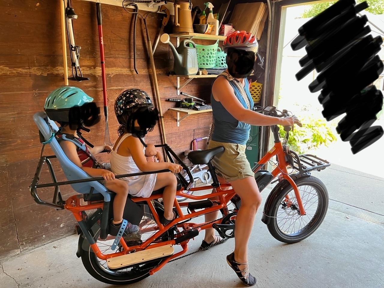 2022 Rad Power Bikes Radwagon 4 electric cargo bike cargo bike (rear storage) Orange