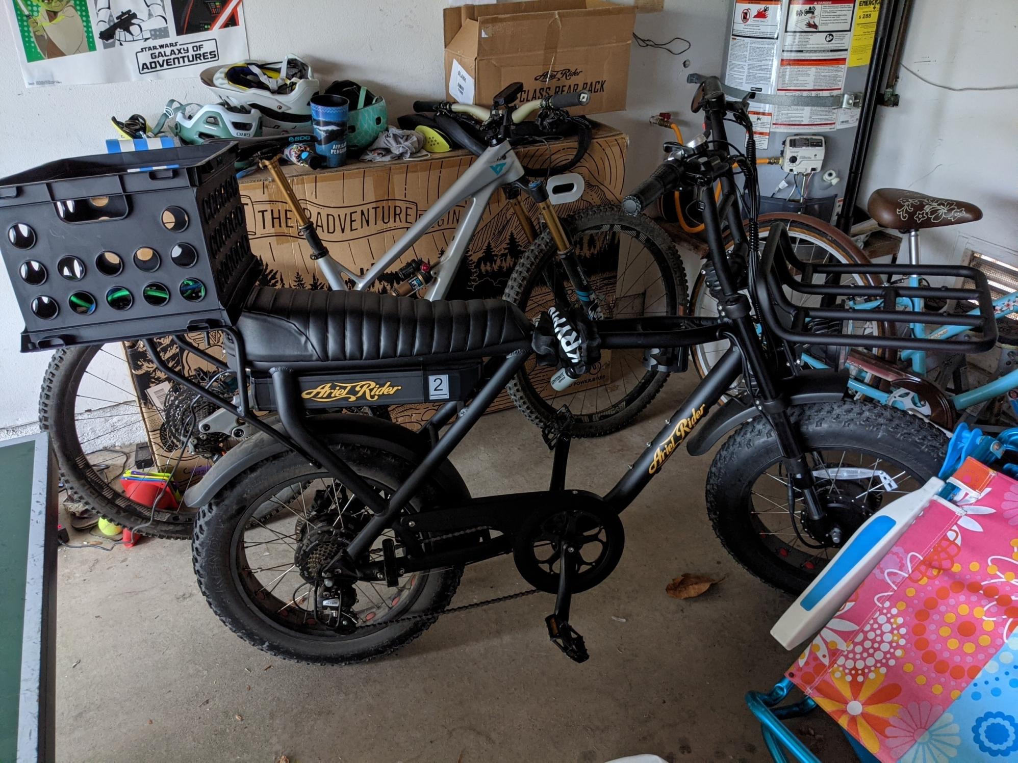 2021 Ariel Rider D Class Black